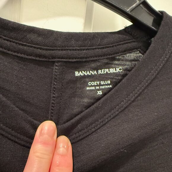 SOLD // NWT Banana Republic XS Cozy Slub Tshirt Black Crewneck Short Sleeve Top - Picture 7 of 14